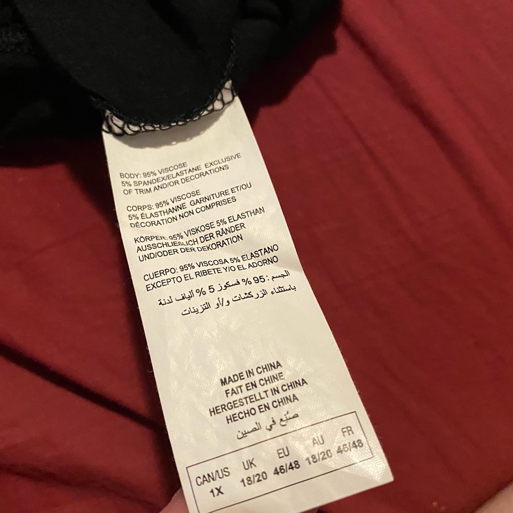 MICHEL STUDIO TEE W/LEATHER DETAIL - Picture 9 of 10